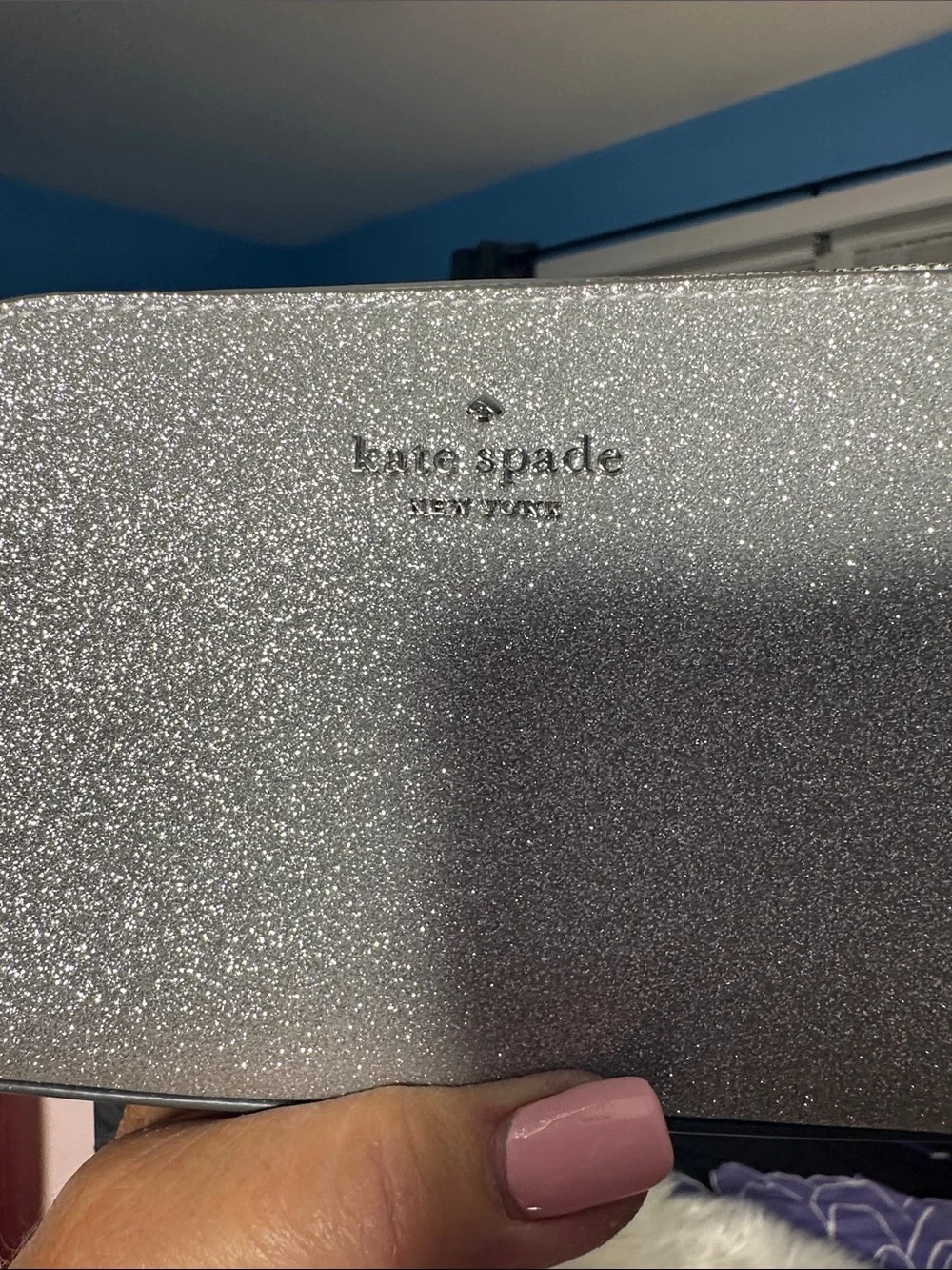 NWTS kate spade Silver Glitter Dome Cosmetic Pouch ♠️